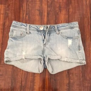 Forever 21 light blue denim shorts. Size 25